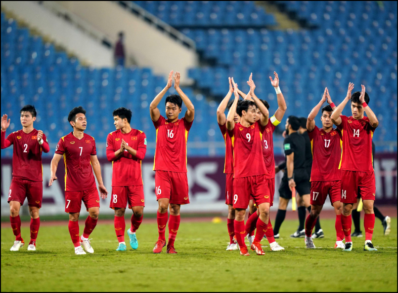 Trong bóng đá, đôi khi tinh thần có thể bù đắp cho những thiếu hụt về kỹ thuật hay thể lực Trong bóng đá, đôi khi tinh thần có thể bù đắp cho những thiếu hụt về kỹ thuật hay thể lực